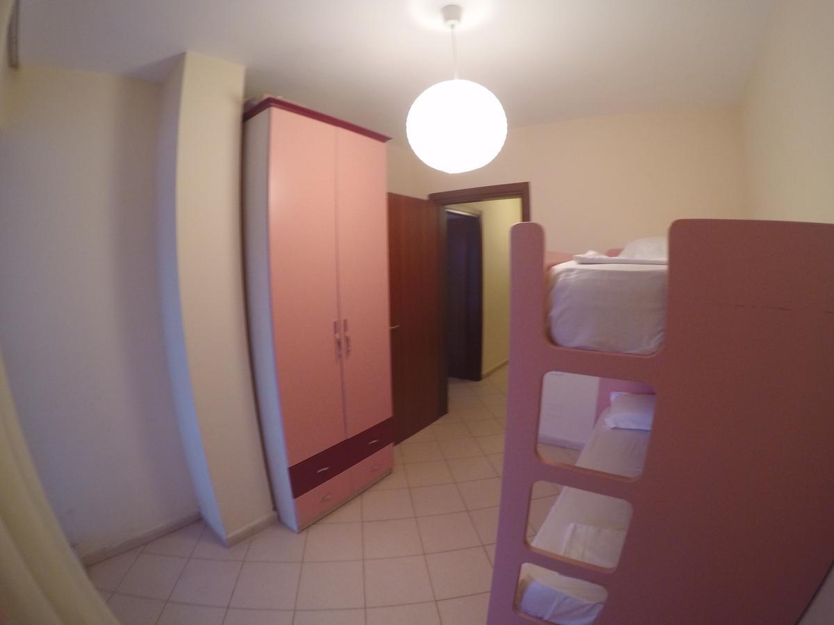 Double Room With Terrace Golem  Buitenkant foto